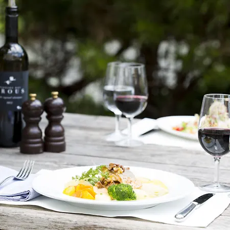 Hotel Alpenblick - Kind Of A 3*