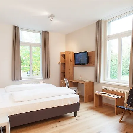 Alpenblick - Kind Of A Hotel Bern